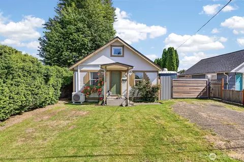 105 Ineer St, Kelso, WA 98626