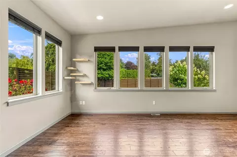 Living - 2111 Paramount St, Walla Walla, WA 99362 photo 7 of 7