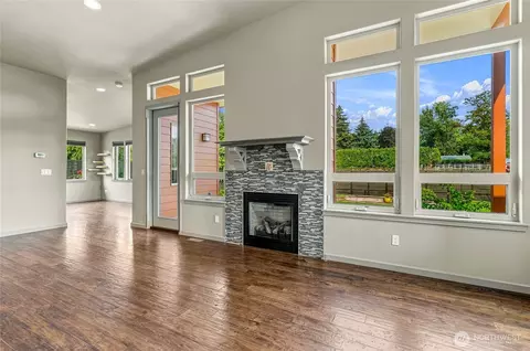 Living - 2111 Paramount St, Walla Walla, WA 99362 photo 5 of 7