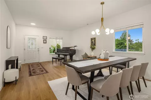 Dining - 12218 NE 203rd St, Bothell, WA 98011 photo 1 of 4