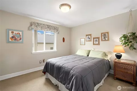 Bedroom - 1203 Blue Jay Ave SW, Orting, WA 98360 photo 2 of 4