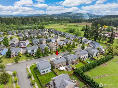 View/Area - 1203 Blue Jay Ave SW, Orting, WA 98360 photo 3 of 5