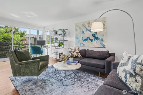 2830 NW 56th St #203, Seattle, WA 98107