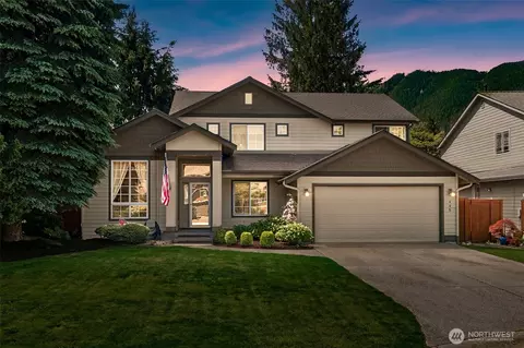 445 SE 7th St, North Bend, WA 98045