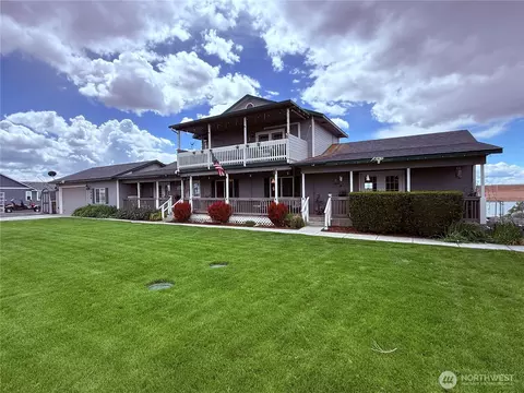 7890 Stonecrest Rd NE, Moses Lake, WA 98837