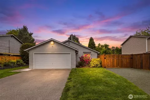 26233 200th Ave SE, Covington, WA 98042