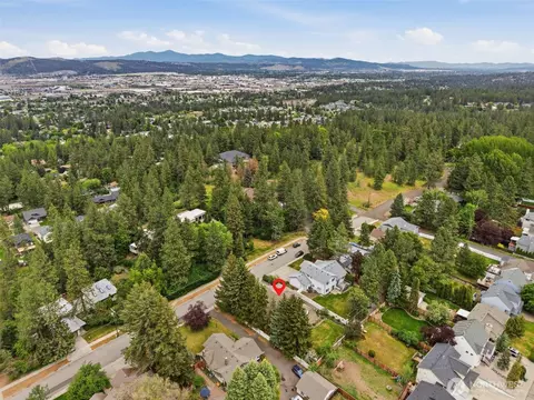 4030 E 19th Ave, Spokane, WA 99223 photo 2