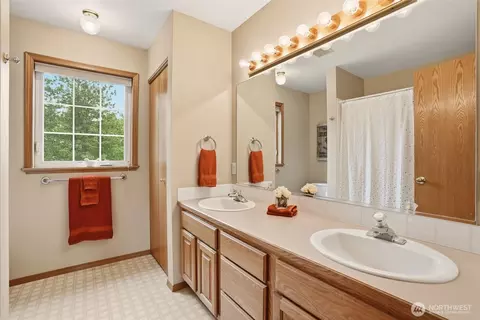 4030 E 19th Ave, Spokane, WA 99223 photo 22