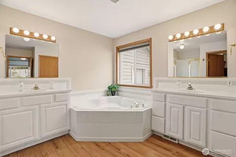 4030 E 19th Ave, Spokane, WA 99223 photo 16