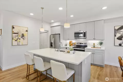 Kitchen - 121 171st Pl SW #B, Bothell, WA 98012 photo 2 of 3