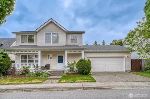 3904 NE 5th Pl, Renton, WA 98056