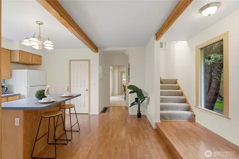 Entry Way - 1609 Lombard Ave, Everett, WA 98201 photo 1 of 2