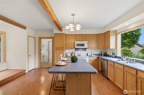 Kitchen - 1609 Lombard Ave, Everett, WA 98201 photo 1 of 3