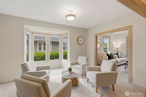 Living - 1609 Lombard Ave, Everett, WA 98201 photo 1 of 2