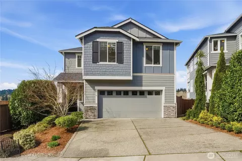 8218 NE 196 St, Kenmore, WA 98028