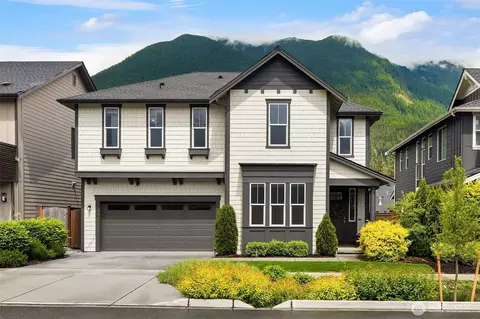 3054 SE 14th St, North Bend, WA 98045