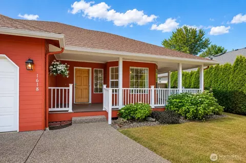 1618 E Highland Ave, Mount Vernon, WA 98273