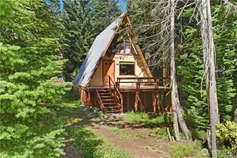 10 Olson Dr N, Snoqualmie Pass, WA 98068