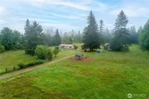 451 W Homer Adams Rd W, Elma, WA 98541