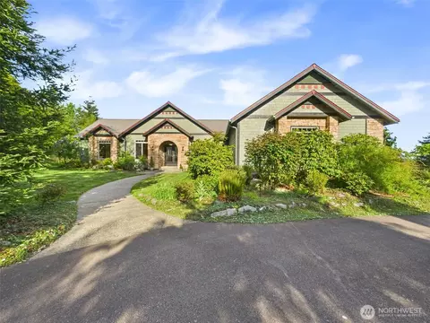8144 Todderjen Ln SW, Olympia, WA 98512