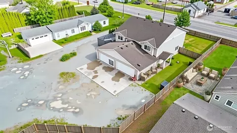 838 Cook Rd, Sedro Woolley, WA 98284