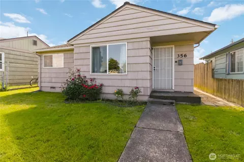 Exterior - 356 28th Ave, Longview, WA 98632 photo 4 of 11