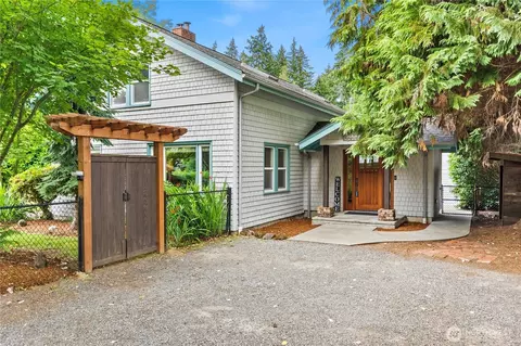 1406 Eskridge Blvd SE, Olympia, WA 98501