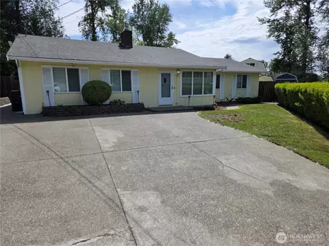 11211 SE 223rd Pl, Kent, WA 98031