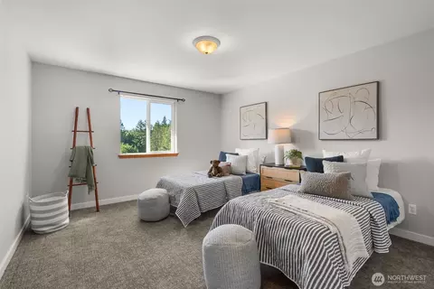 Bedroom - 37804 34th Ave E, Roy, WA 98580 photo 3 of 3