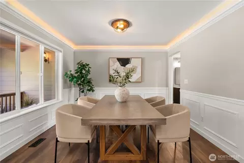 Dining - 37804 34th Ave E, Roy, WA 98580 photo 2 of 2