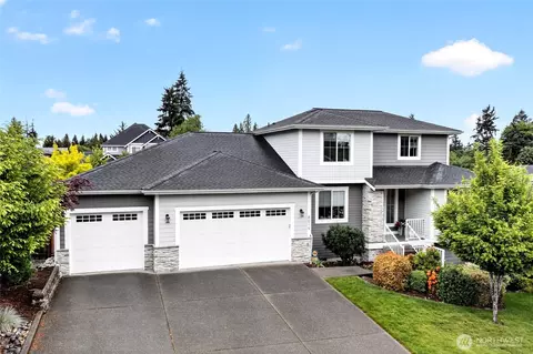 8019 119th St E, Puyallup, WA 98373
