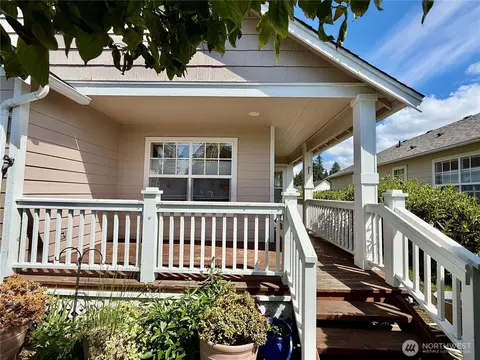 1162 Fidalgo Dr, Burlington, WA 98233