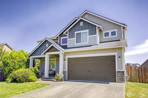 Exterior - 502 Carrier Ave SW, Orting, WA 98360 photo 2 of 4