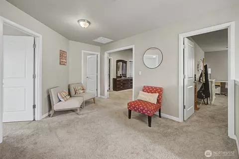 Entry Way - 502 Carrier Ave SW, Orting, WA 98360 photo 5 of 5