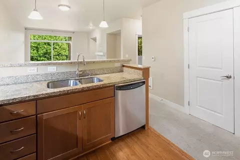 15730 116th Ave NE #305, Bothell, WA 98011 photo 10