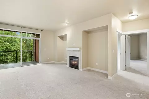 15730 116th Ave NE #305, Bothell, WA 98011 photo 4