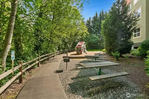 15730 116th Ave NE #305, Bothell, WA 98011 photo 38