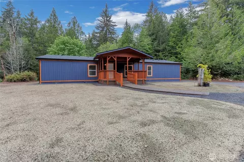 2074 W Cloquallum Rd, Shelton, WA 98584