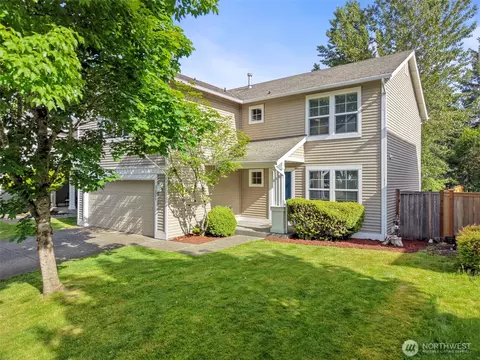 23508 SE 240th Pl, Maple Valley, WA 98038