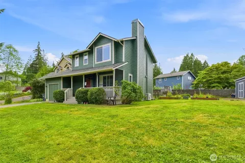 24130 Madura Dr NE, Kingston, WA 98346