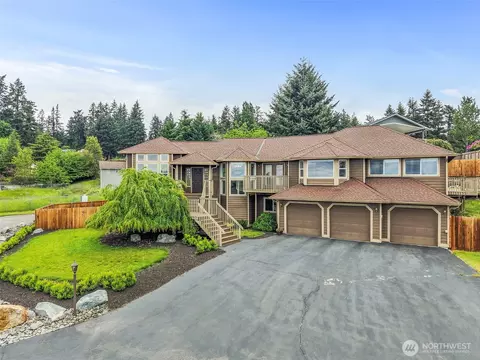 18105 85th St E, Bonney Lake, WA 98391