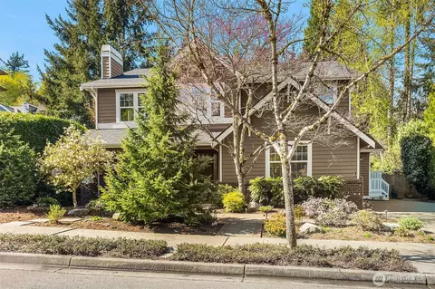 16290 SE 48th Dr, Bellevue, WA 98006