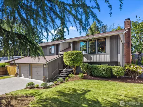 2111 104th St SE, Everett, WA 98208