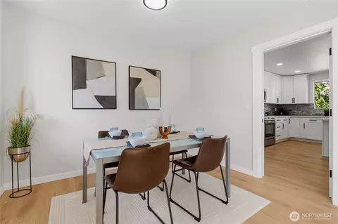 Dining - 8613 4th Pl SE, Everett, WA 98208 photo 3 of 3