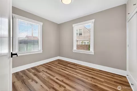 Bedroom - 3026 Porter St, Enumclaw, WA 98022 photo 2 of 6
