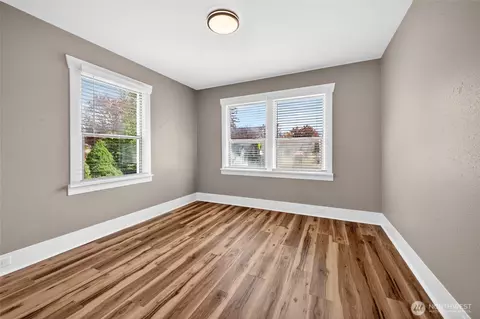 Bedroom - 3026 Porter St, Enumclaw, WA 98022 photo 5 of 6