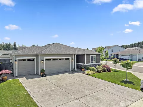 17715 125th Ave E, Puyallup, WA 98374