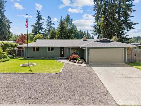 6813 5th Way SE, Lacey, WA 98503