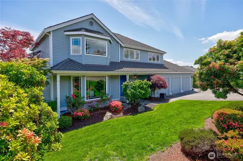 7966 Emery Blvd NW, Silverdale, WA 98383