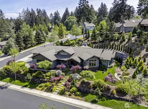 616 Hyak Way, Fox Island, WA 98333